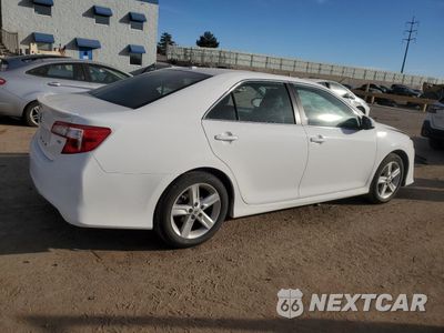 Trzecie zdjęcie samochodu z tyłu: 2012 TOYOTA CAMRY BASE VIN:4T1BF1FK1CU112112 - miniatura