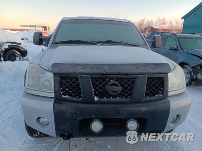 Piąte zdjęcie samochodu w środku: 2005 NISSAN TITAN XE VIN:1N6BA07B15N535701 - miniatura