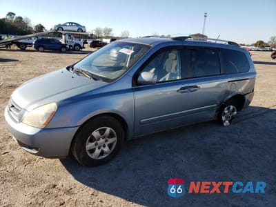 2010 KIA SEDONA LX KNDMG4C3XA6338904 - główne zdjęcie licytacji z USA - miniatura