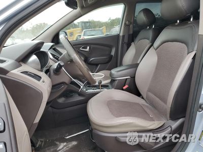 Zdjęcie 7 z 13 samochodu: 2011 HYUNDAI TUCSON GLS VIN:KM8JU3AC5BU193885 - miniatura