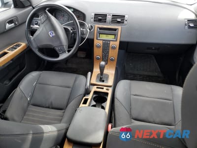 Zdjęcie 8 z 13 samochodu: 2008 VOLVO S40 2.4I VIN:YV1MS382882358296 - miniatura