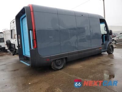 Trzecie zdjęcie samochodu z tyłu: 2024 RIVIAN EDV 700 VIN:7FCEHEB24RN022295 - miniatura