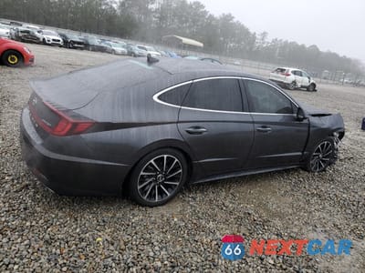 Trzecie zdjęcie samochodu z tyłu: 2021 HYUNDAI SONATA LIMITED VIN:5NPEH4J26MH097218 - miniatura