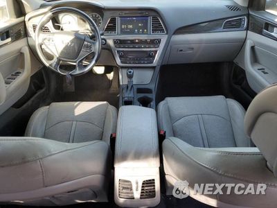 Zdjęcie 8 z 13 samochodu: 2017 HYUNDAI SONATA VIN:5NPE34AF1HH560227 - miniatura