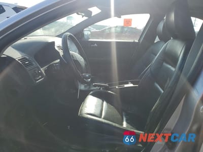 Zdjęcie 7 z 11 samochodu: 2008 VOLVO S40 2.4I VIN:YV1MS382882400854 - miniatura