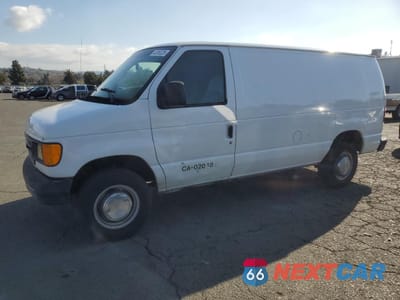 2005 FORD ECONOLINE E250 VAN 1FTNE24L45HA43790 - główne zdjęcie licytacji z USA - miniatura
