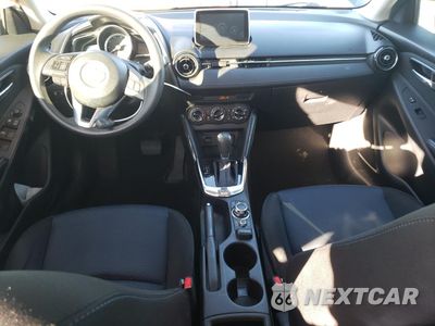 Zdjęcie 8 z 12 samochodu: 2016 TOYOTA SCION IA VIN:3MYDLBZV3GY138331 - miniatura