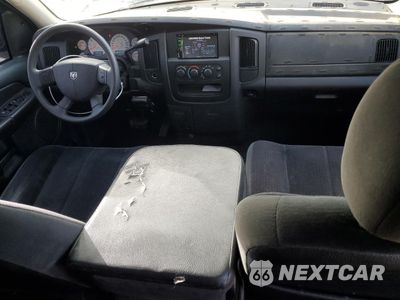 Zdjęcie 8 z 14 samochodu: 2005 DODGE RAM 1500 ST VIN:1D7HA18DX5J647705 - miniatura