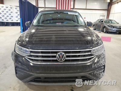 Piąte zdjęcie samochodu w środku: 2022 VOLKSWAGEN TIGUAN SE VIN:3VV3B7AX8NM016657 - miniatura