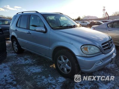 Czwarte zdjęcie samochodu z boku: 2004 MERCEDES-BENZ ML 500 VIN:4JGAB75E74A471778 - miniatura