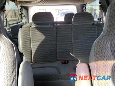 Zdjęcie 10 z 15 samochodu: 2000 DODGE GRAND CARAVAN SE VIN:1B4GP44G3YB680398 - miniatura