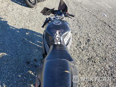 Zdjęcie 6 z 10 samochodu: 2002 HONDA CBR900 RR VIN:JH2SC50002M002797 - miniatura