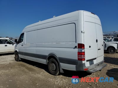 Drugie zdjęcie samochodu z przodu: 2013 MERCEDES-BENZ SPRINTER 2500 VIN:WD3PE8CC1D5804086 - miniatura