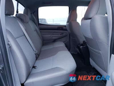 Zdjęcie 10 z 12 samochodu: 2014 TOYOTA TACOMA DOUBLE CAB VIN:3TMLU4EN3EM156728 - miniatura