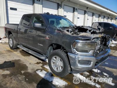 Czwarte zdjęcie samochodu z boku: 2019 RAM 2500 TRADESMAN VIN:3C6UR5CL0KG559869 - miniatura