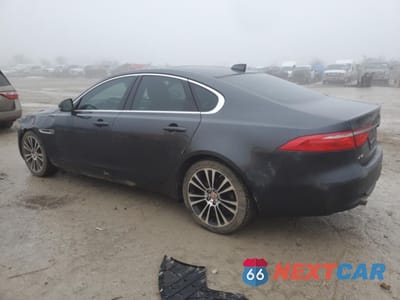 Drugie zdjęcie samochodu z przodu: 2016 JAGUAR XF PRESTIGE VIN:SAJBK4BVXGCY16260 - miniatura