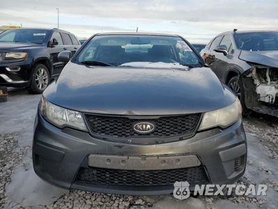 Piąte zdjęcie samochodu w środku: 2013 KIA FORTE EX VIN:KNAFU6A29D5738760 - miniatura