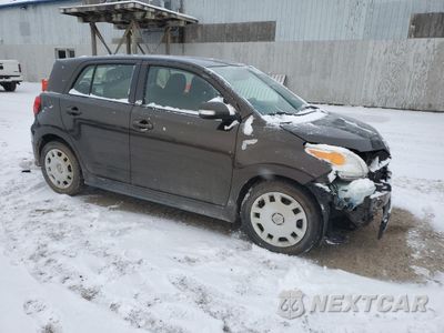 Czwarte zdjęcie samochodu z boku: 2011 TOYOTA SCION XD VIN:JTKKU4B44B1010461 - miniatura