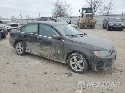 Czwarte zdjęcie samochodu z boku: 2012 VOLKSWAGEN JETTA TDI VIN:3VWLL7AJ6CM392940 - miniatura