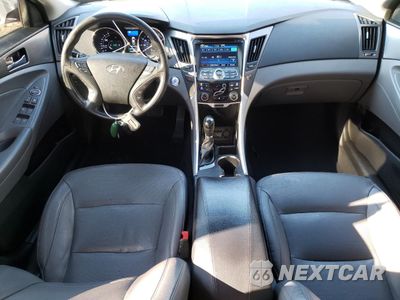 Zdjęcie 8 z 14 samochodu: 2015 HYUNDAI SONATA HYBRID VIN:KMHEC4A43FA131587 - miniatura