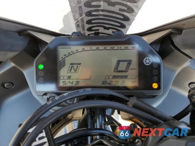 Zdjęcie 7 z 10 samochodu: 2019 YAMAHA YZFR3 A VIN:MH3RH18Y9KK001124 - miniatura