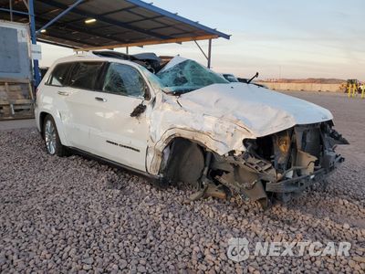 Czwarte zdjęcie samochodu z boku: 2018 JEEP GRAND CHEROKEE SUMMIT VIN:1C4RJEJG1JC301664 - miniatura