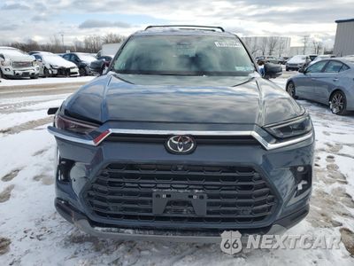 Piąte zdjęcie samochodu w środku: 2024 TOYOTA GRAND HIGHLANDER XLE VIN:5TDACAB5XRS024617 - miniatura