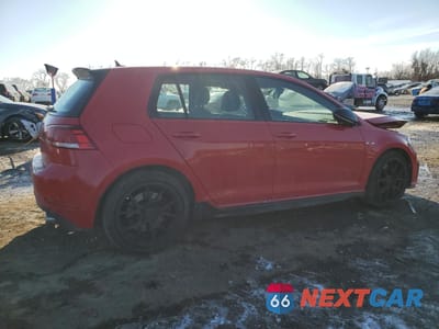 Trzecie zdjęcie samochodu z tyłu: 2021 VOLKSWAGEN GTI S VIN:3VW5T7AU5MM007145 - miniatura