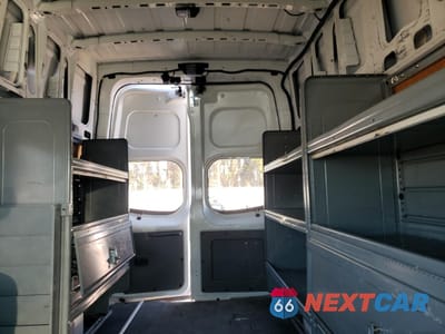 Zdjęcie 10 z 15 samochodu: 2015 NISSAN NV 2500 VIN:1N6BF0LY0FN801481 - miniatura