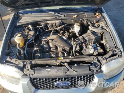 Zdjęcie 13 z 15 samochodu: 2006 FORD ESCAPE LIMITED VIN:1FMCU04106KB10060 - miniatura