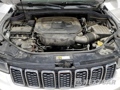 Zdjęcie 13 z 15 samochodu: 2018 JEEP GRAND CHEROKEE LAREDO VIN:1C4RJFAG7JC310620 - miniatura