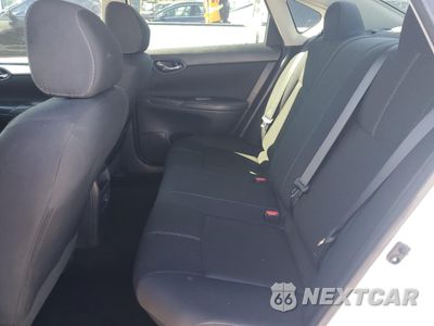 Zdjęcie 10 z 12 samochodu: 2017 NISSAN SENTRA S VIN:3N1AB7AP5HY231757 - miniatura