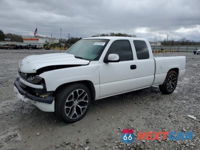 1999 CHEVROLET SILVERADO C1500 2GCEC19T2X1234526 - główne zdjęcie licytacji z USA - miniatura