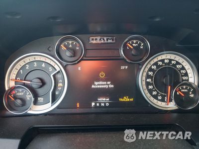 Zdjęcie 9 z 14 samochodu: 2018 RAM 2500 LARAMIE VIN:3C6UR5NL8JG412081 - miniatura