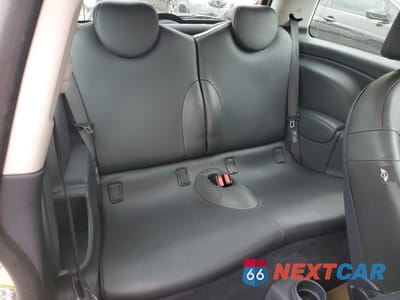 Zdjęcie 10 z 14 samochodu: 2002 MINI COOPER S VIN:WMWRE33412TD54930 - miniatura