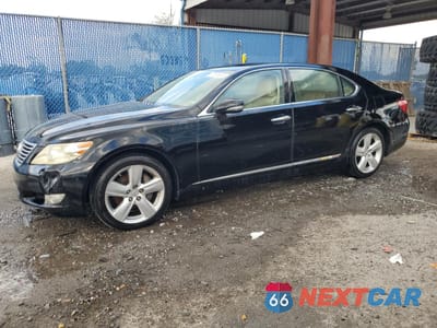 2010 LEXUS LS 460L JTHGL5EF6A5041395 - główne zdjęcie licytacji z USA - miniatura