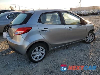Trzecie zdjęcie samochodu z tyłu: 2014 MAZDA MAZDA2 SPORT VIN:JM1DE1KZ0E0182746 - miniatura