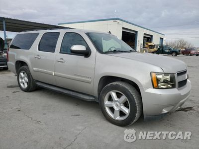 Czwarte zdjęcie samochodu z boku: 2008 CHEVROLET SUBURBAN K1500 LS VIN:1GNFK16328J221110 - miniatura