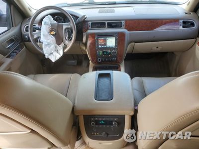 Zdjęcie 8 z 15 samochodu: 2013 CHEVROLET TAHOE K1500 LTZ VIN:1GNSKCE06DR106488 - miniatura