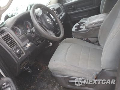 Zdjęcie 7 z 14 samochodu: 2013 RAM 2500 ST VIN:3C6UR5HL2DG518901 - miniatura
