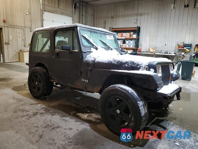 Czwarte zdjęcie samochodu z boku: 1990 JEEP WRANGLER / YJ S VIN:2J4FY19P4NJ530227 - miniatura