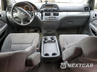 Zdjęcie 8 z 15 samochodu: 2005 HONDA ODYSSEY EX VIN:5FNRL38495B408335 - miniatura