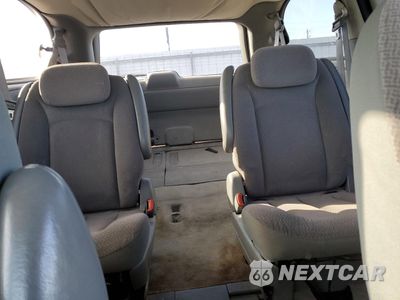 Zdjęcie 10 z 15 samochodu: 2007 DODGE GRAND CARAVAN SE VIN:1D4GP24R47B177196 - miniatura