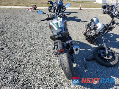 Czwarte zdjęcie samochodu z boku: 2023 KAWASAKI ZR900 F VIN:ML5ZRDF15PDA63518 - miniatura