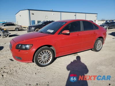 2006 VOLVO S40 T5 YV1MH682162177375 - główne zdjęcie licytacji z USA - miniatura
