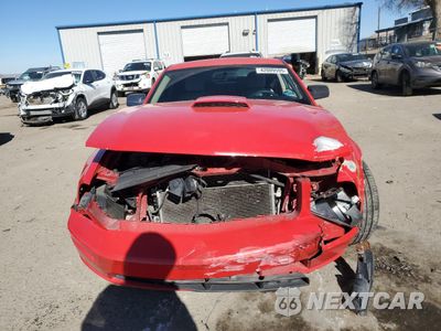 Piąte zdjęcie samochodu w środku: 2005 FORD MUSTANG VIN:1ZVFT80N955108409 - miniatura