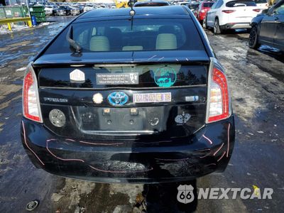 Zdjęcie 6 z 14 samochodu: 2015 TOYOTA PRIUS VIN:JTDKN3DUXF2004787 - miniatura