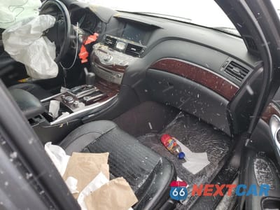 Zdjęcie 8 z 13 samochodu: 2015 INFINITI Q70 3.7 VIN:JN1BY1AR3FM560605 - miniatura