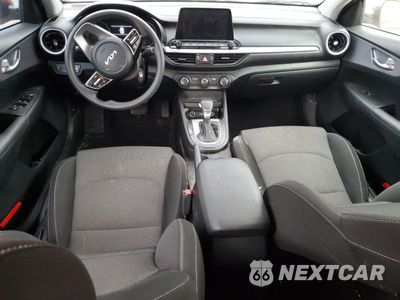 Zdjęcie 8 z 14 samochodu: 2023 KIA FORTE LX VIN:3KPF24AD2PE504838 - miniatura