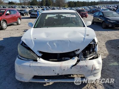 Piąte zdjęcie samochodu w środku: 2006 TOYOTA CAMRY LE VIN:4T1BE32K26U670009 - miniatura